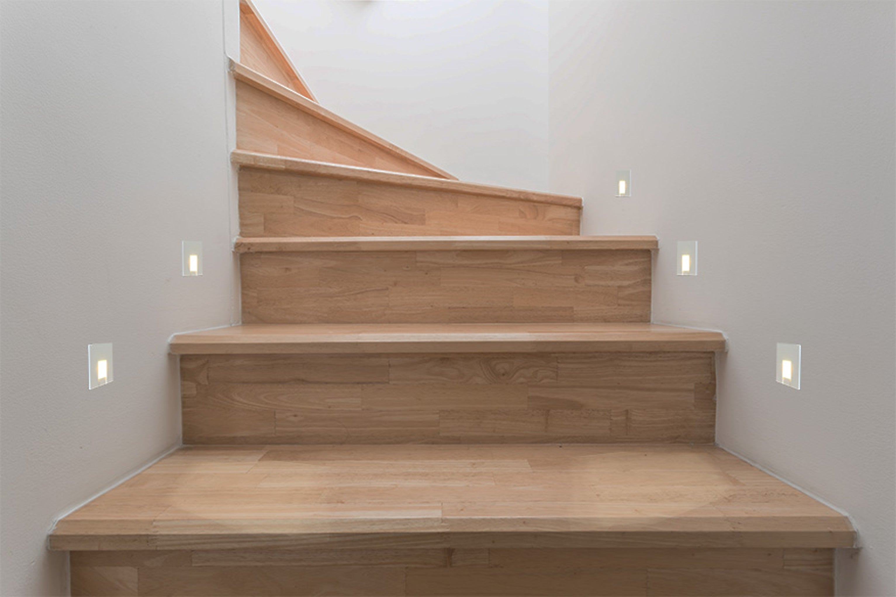 NOX STEP LIGHT KIT - Wall Light