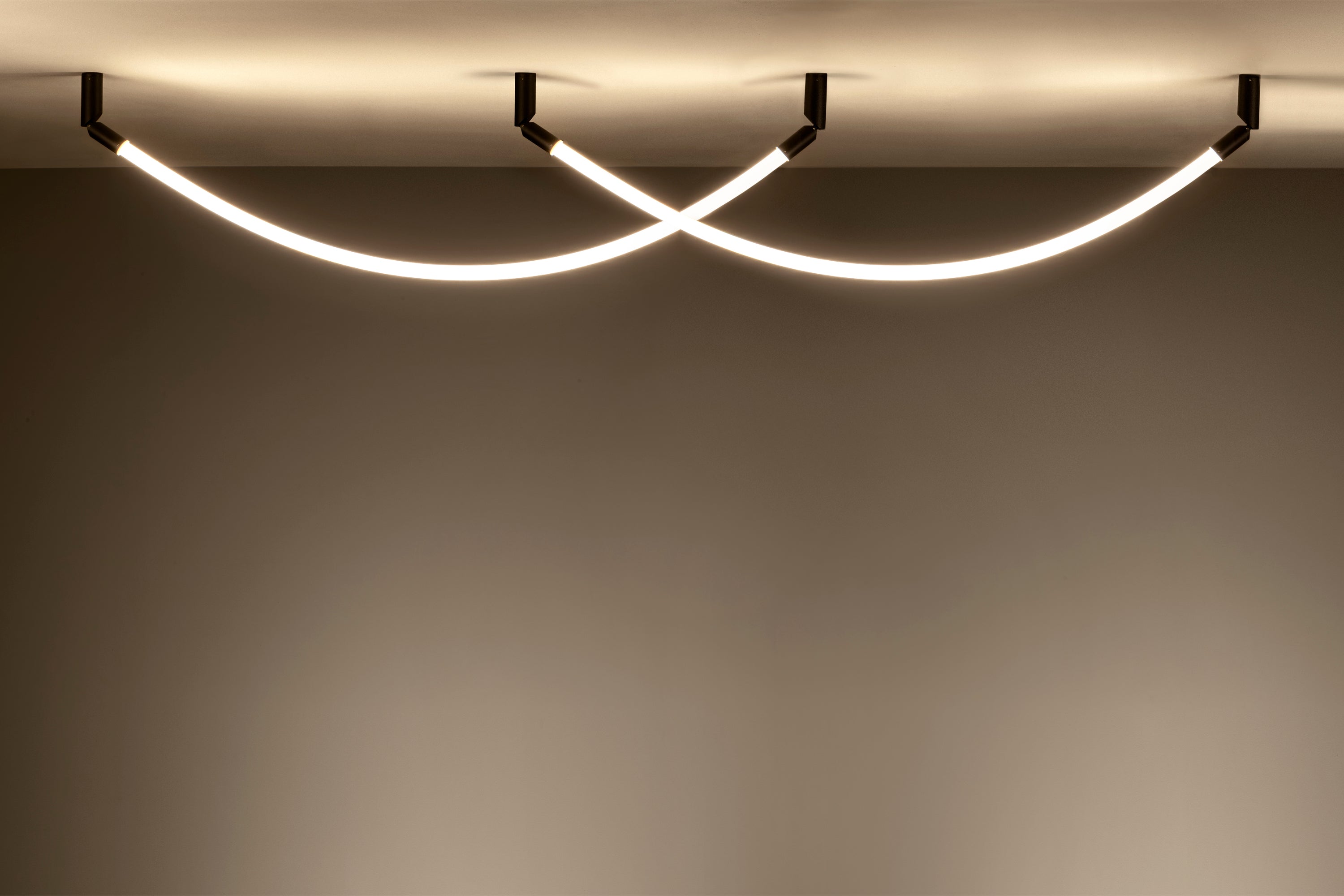 ARCO 4002X - Ceiling Light