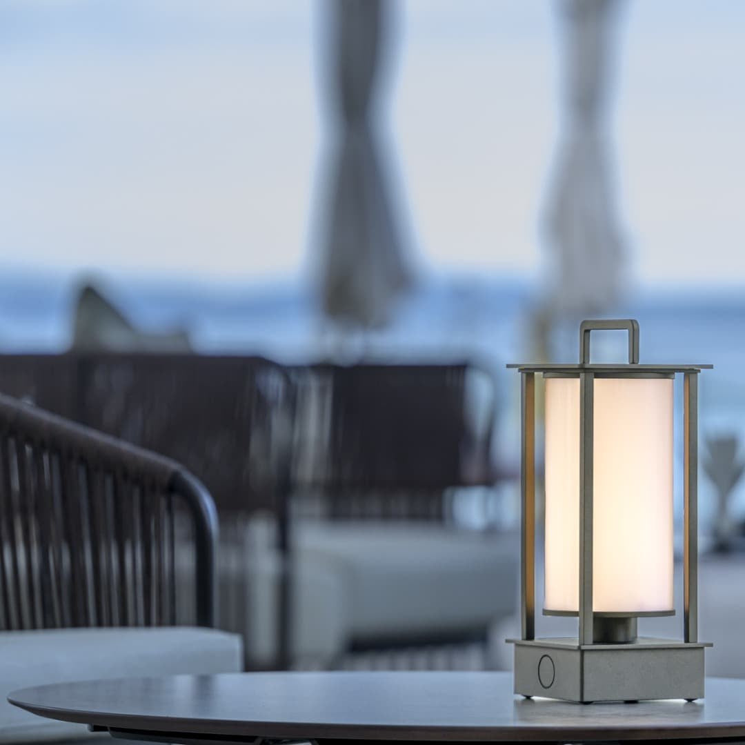 PHOEBE BATTERY - Outdoor Floor Lamp