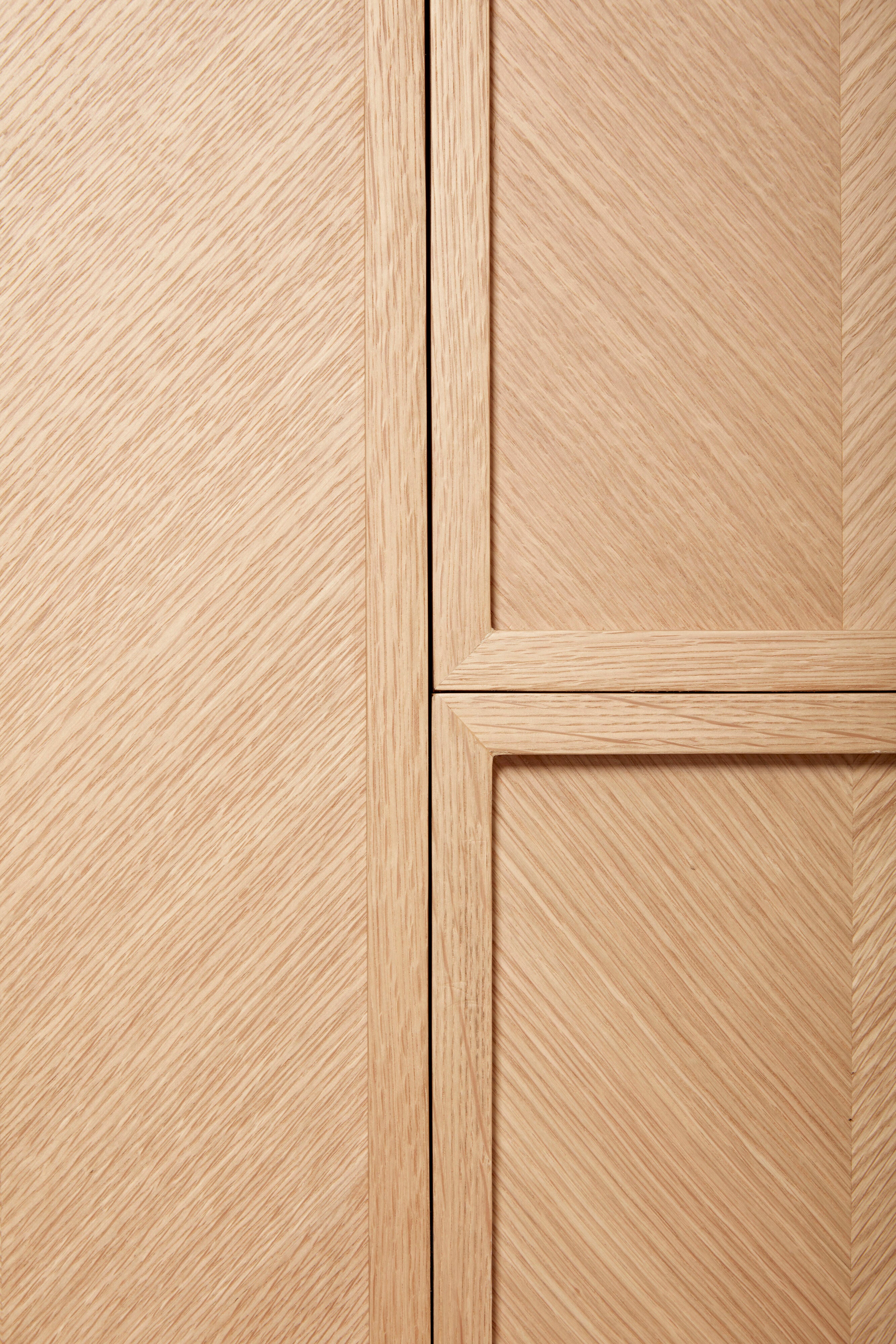 HERRINGBONE LARGE - Kleiderschrank