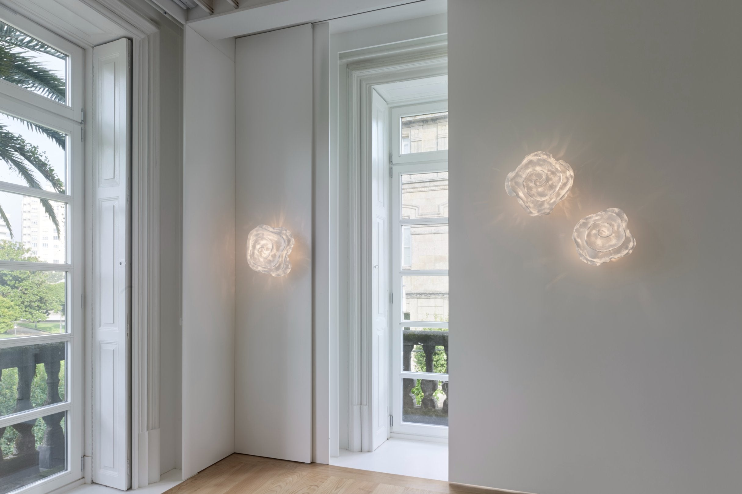 NEVO - Wall Light